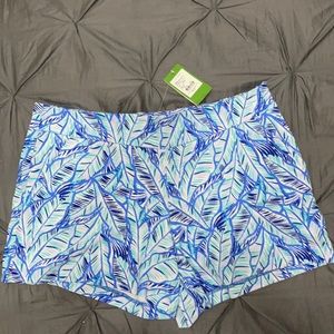 NWT Lilly Pulitzer Makenna Ponte Short - 16